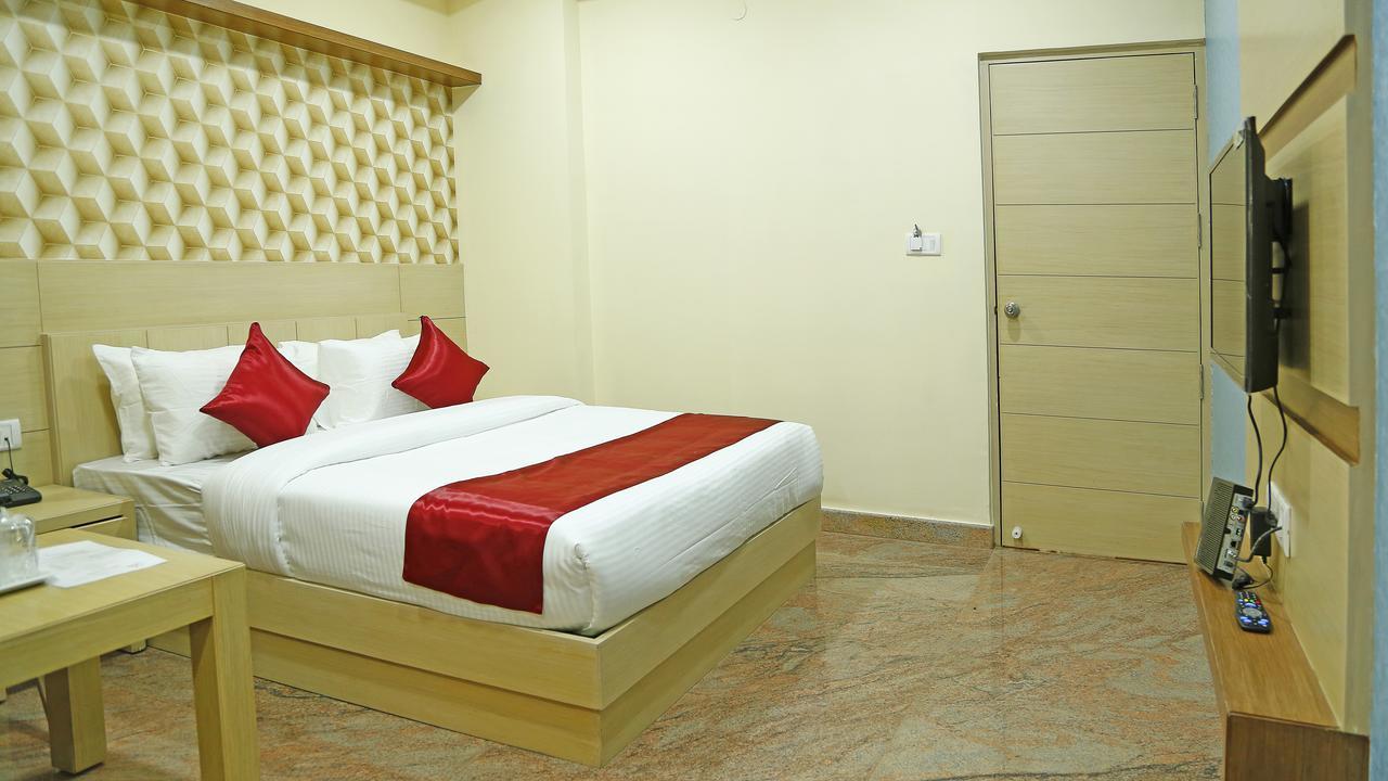 Shoba Elite Hotel Bangalore Eksteriør billede