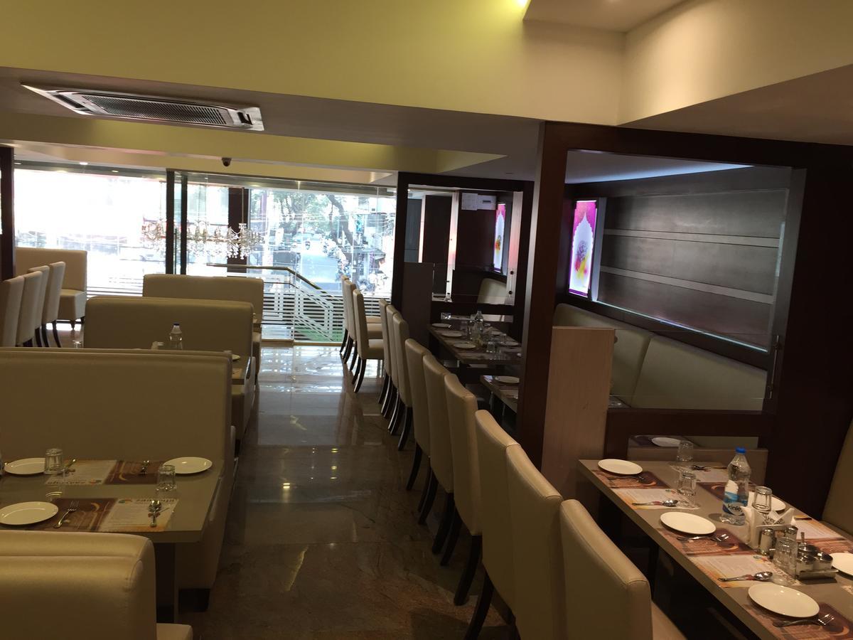 Shoba Elite Hotel Bangalore Eksteriør billede