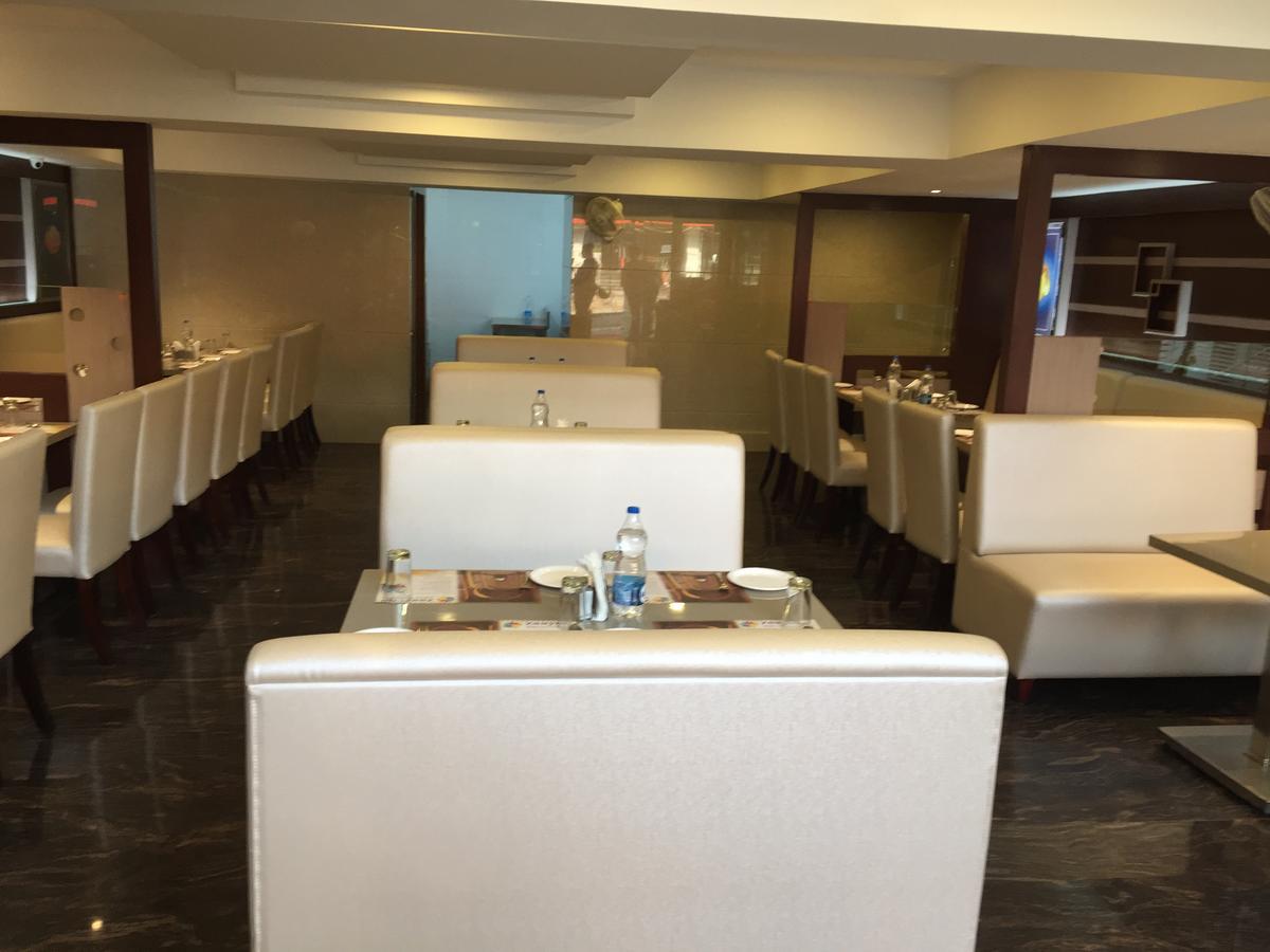 Shoba Elite Hotel Bangalore Eksteriør billede